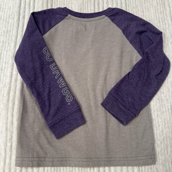 Huskies Raglan - Picture 4 of 5